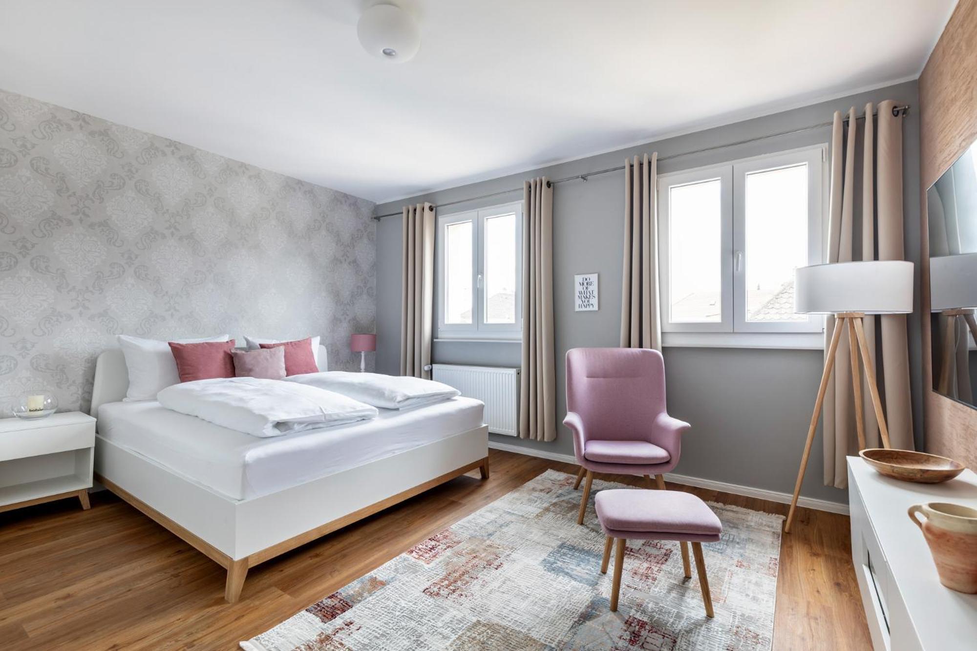 Primera Zimmer Mit Gemeinschaftsbad Singen Eksteriør bilde